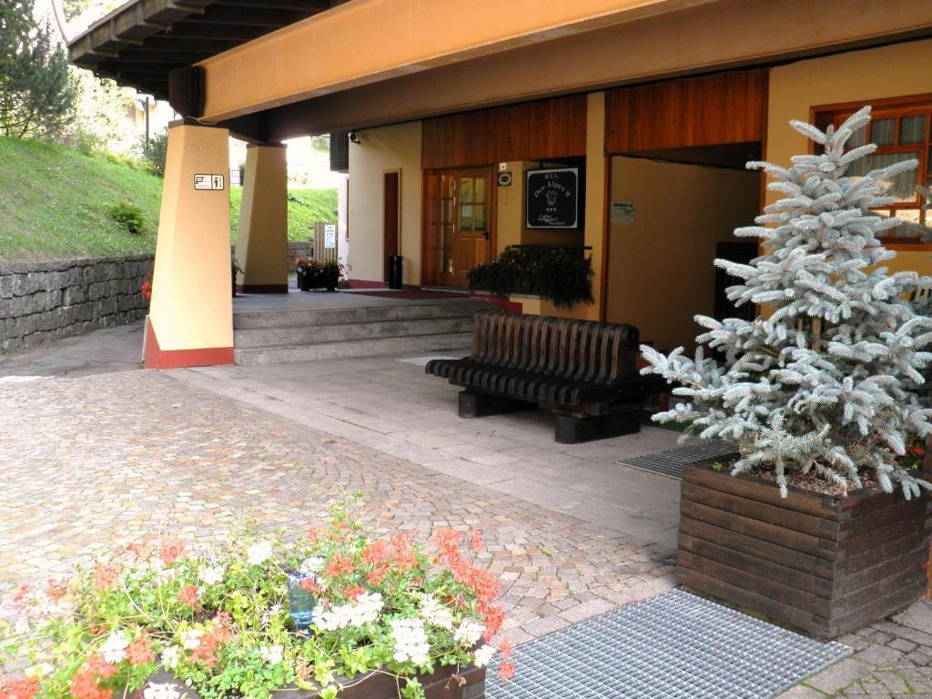 R.T.A. Hotel Des Alpes 2 Madonna Exterior foto