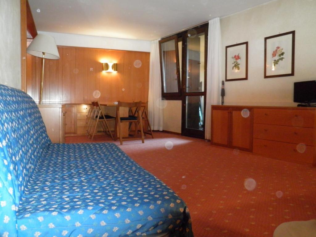 R.T.A. Hotel Des Alpes 2 Madonna Quarto foto